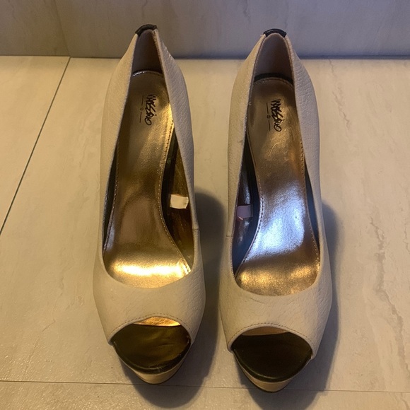 Mossimo Women's Textured White Black Peep Toe Platform Heels Size 8.5 - Picture 2 of 15